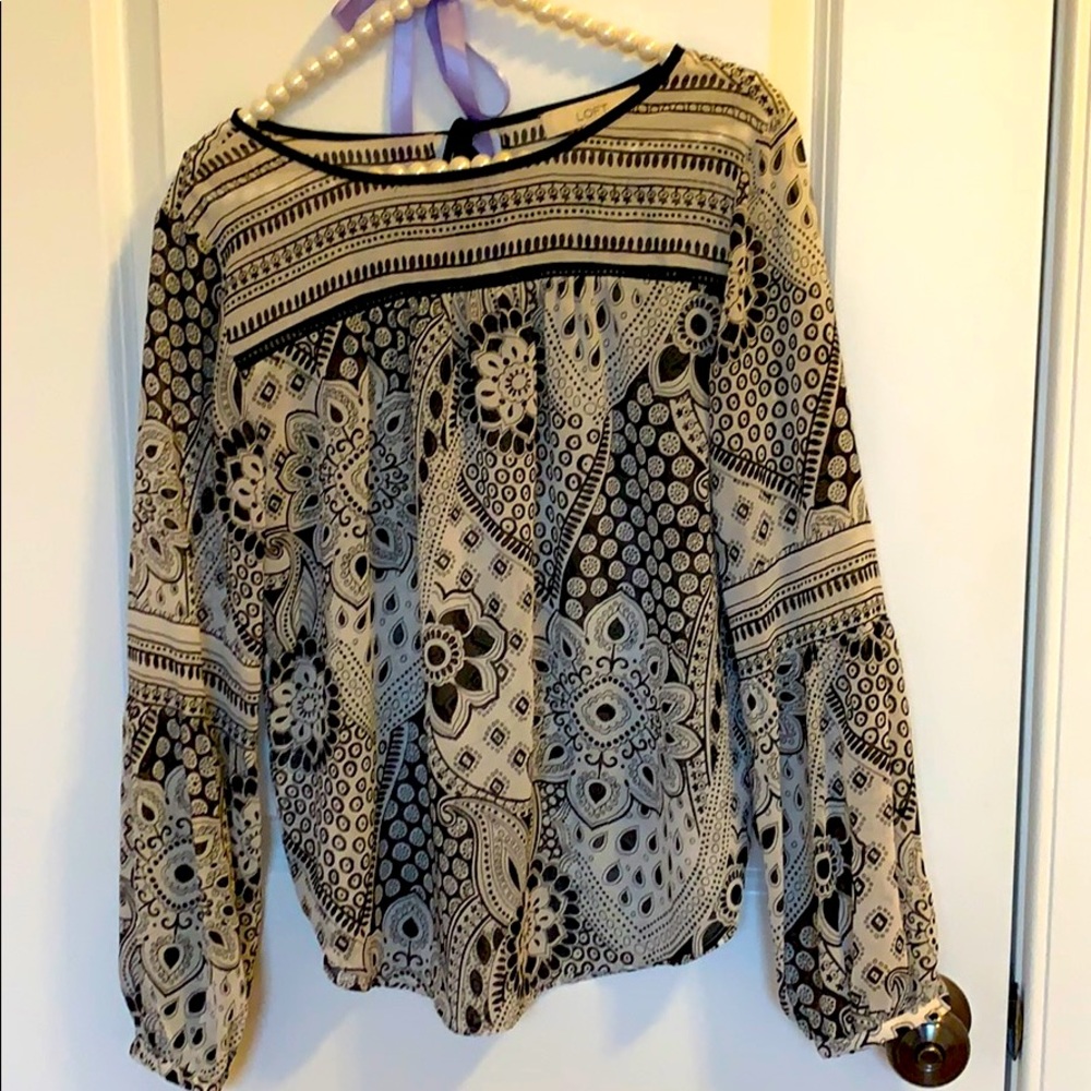 Black white silky Loft shirt